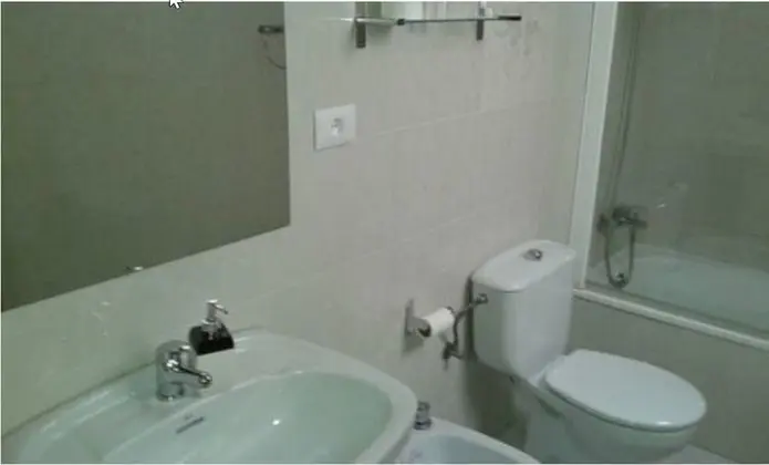 Üç Kişilik Oda