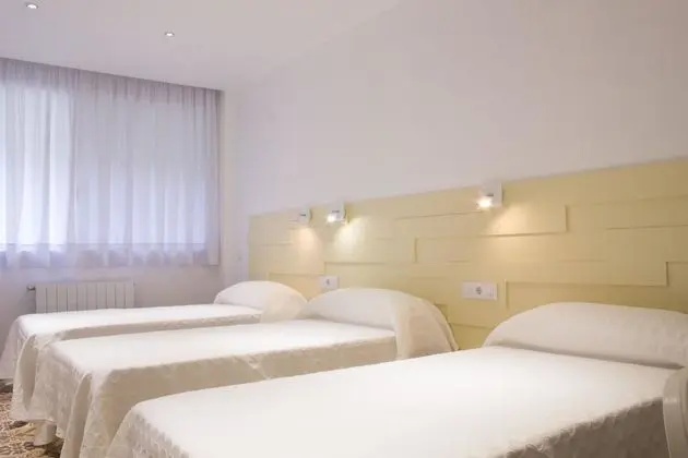 Comfort Üç Kişilik Oda, 3 Tek Kişilik Yatak, Banyolu/Duşlu, Park Manzaralı