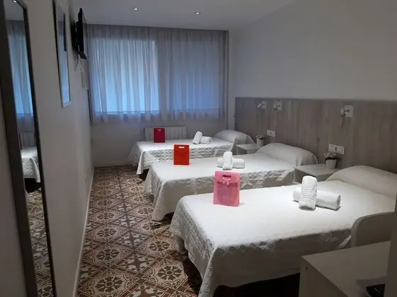 Comfort Üç Kişilik Oda, 3 Tek Kişilik Yatak, Banyolu/Duşlu, Park Manzaralı