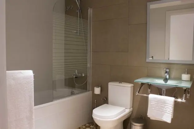 Comfort Üç Kişilik Oda, 3 Tek Kişilik Yatak, Banyolu/Duşlu, Park Manzaralı