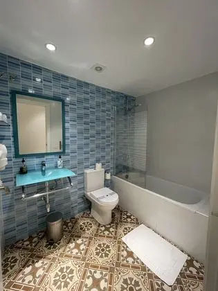Comfort Üç Kişilik Oda, 3 Tek Kişilik Yatak, Banyolu/Duşlu, Park Manzaralı
