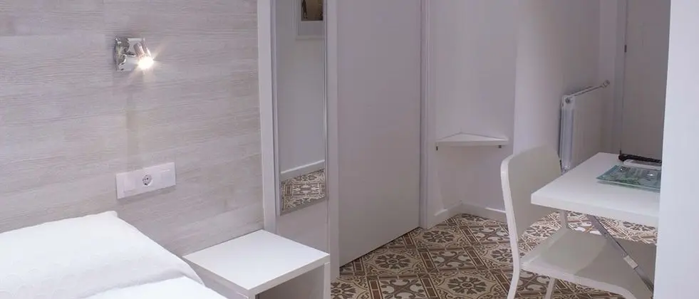 Standard Tek Büyük Yataklı Oda, 2 Tek Kişilik Yatak, Banyolu/Duşlu