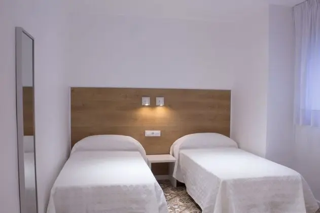 Standard Tek Büyük Yataklı Oda, 2 Tek Kişilik Yatak, Banyolu/Duşlu