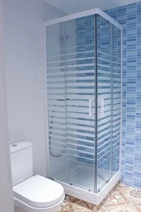 Standard Tek Büyük Yataklı Oda, 2 Tek Kişilik Yatak, Banyolu/Duşlu