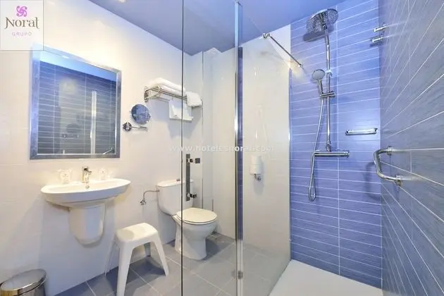 Tek Büyük Yataklı Oda (with extra bed, child)