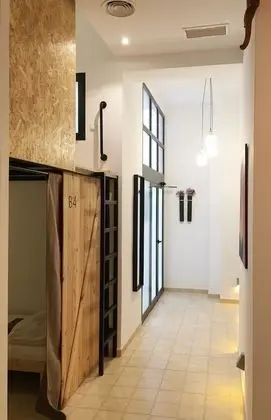 Ortak Ranzalı Oda, Karma Ranzalı Oda (1 bed in a 6 bed dorm)