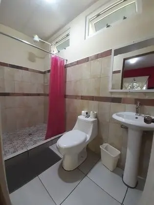 Standard Üç Kişilik Oda, Özel Banyo (1 Double and 1 Single Bed)