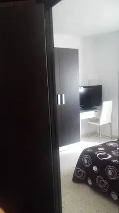 Premium Tek Büyük Yataklı Oda