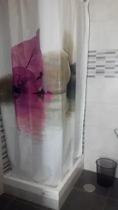 Premium Tek Büyük Yataklı Oda