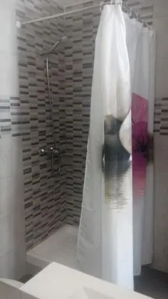 Premium Tek Büyük Yataklı Oda