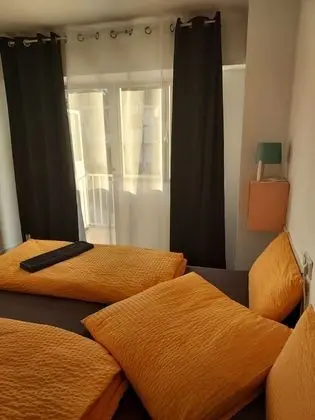 Basic Tek Büyük veya İki Ayrı Yataklı Oda, 2 Tek Kişilik Yatak, Havuz Manzaralı