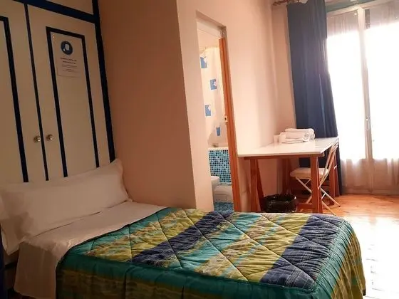 Dört Kişilik Oda, Balkon