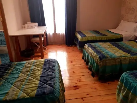 Dört Kişilik Oda, Balkon