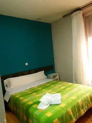 Tek Büyük Yataklı Oda, Balkon
