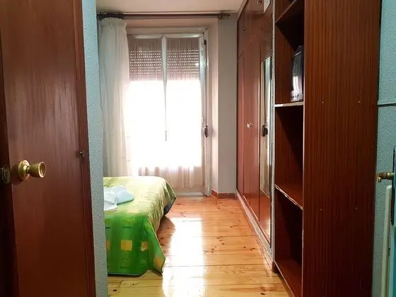 Tek Büyük Yataklı Oda, Balkon
