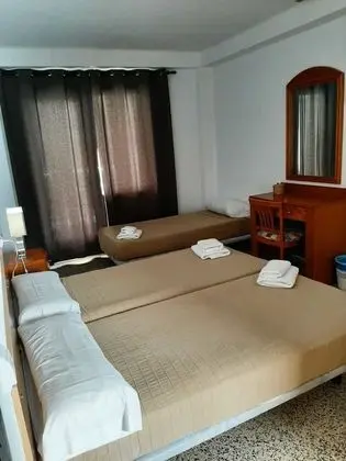 Üç Kişilik Oda