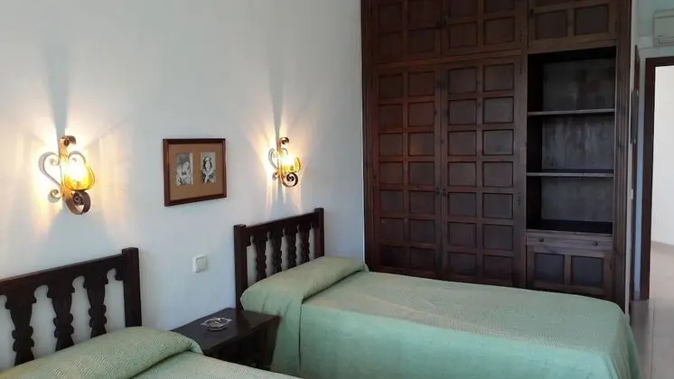 Dört Kişilik Oda, Balkon, Deniz Manzaralı
