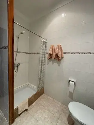 Tek Büyük Yataklı Oda, Balkon, Deniz Manzaralı