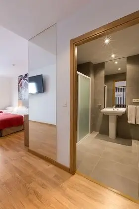 Comfort Üç Kişilik Oda, 3 Tek Kişilik Yatak