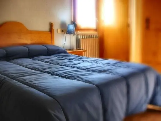 Tek Büyük Yataklı Oda, 1 Çift Kişilik Yatak