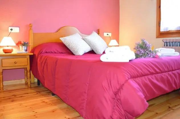 Tek Büyük Yataklı Oda, 1 Çift Kişilik Yatak