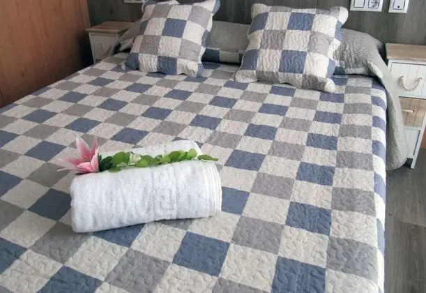 Tek Büyük Yataklı Oda, Balkon, Plaj Manzaralı