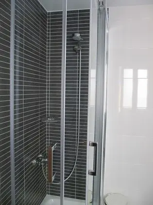 Tek Büyük Yataklı Oda, Balkon, Plaj Manzaralı