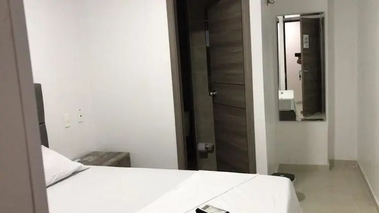 Business Tek Kişilik Oda, 1 Büyük (Queen) Boy Yatak, Sigara İçilmez