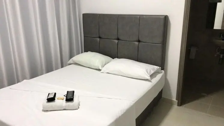 Business Tek Kişilik Oda, 1 Büyük (Queen) Boy Yatak, Sigara İçilmez