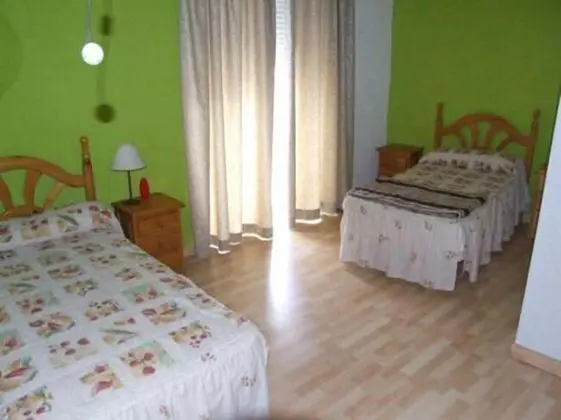 Tek Kişilik Oda, 1 Tek Kişilik Yatak