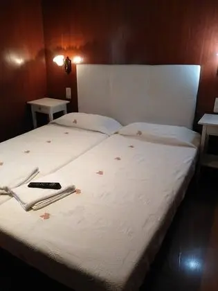 Basic Tek Büyük Yataklı Oda