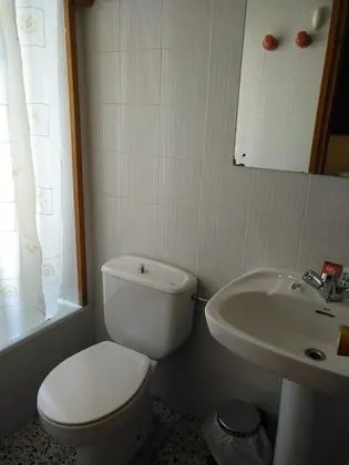 Basic Tek Büyük Yataklı Oda