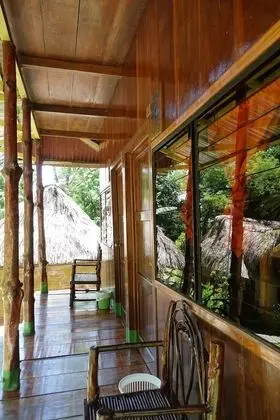 Standard Üç Kişilik Oda, Özel Banyo (1 Double and 1 Single Bed)