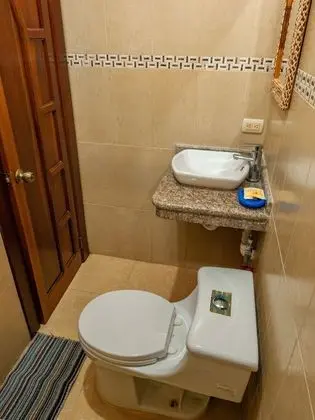 Üç Kişilik Oda