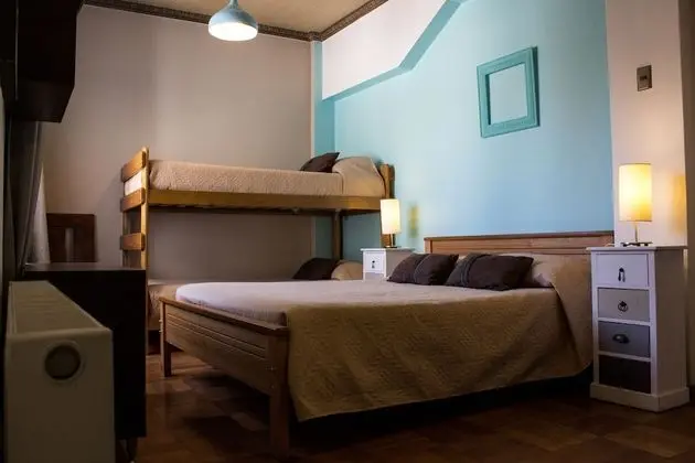 Dört Kişilik Oda, Ortak Banyo