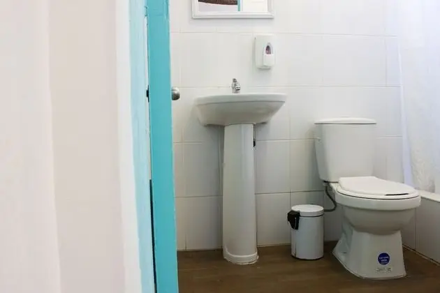 Dört Kişilik Oda, Özel Banyo