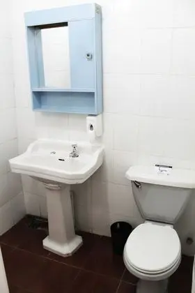 Üç Kişilik Oda, Özel Banyo