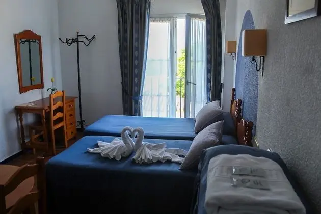 Tek Büyük veya İki Ayrı Yataklı Oda