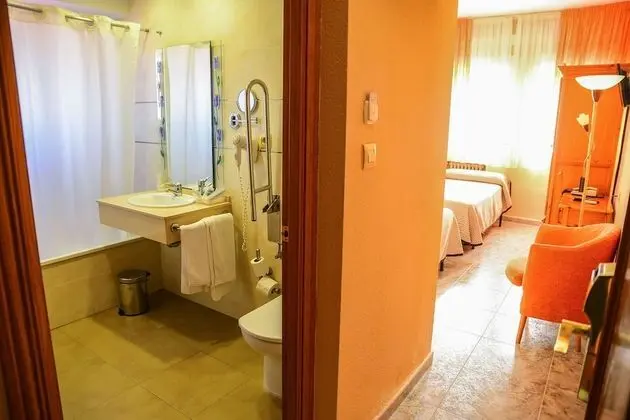 Tek Büyük Yataklı Oda