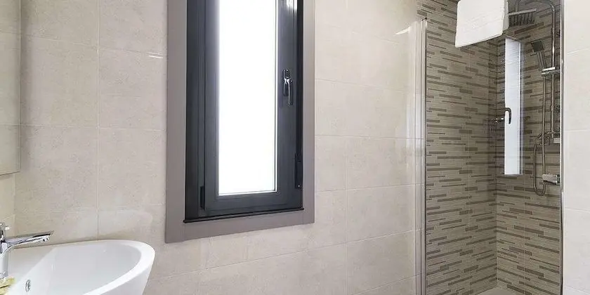 Tek Büyük Yataklı Oda, 1 Büyük (Queen) Boy Yatak