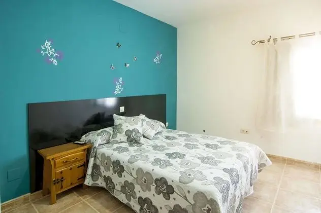 Tek Büyük Yataklı Oda, 1 Çift Kişilik Yatak