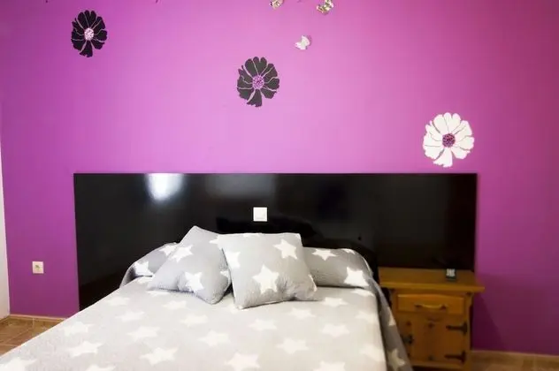 Tek Büyük Yataklı Oda, 1 Çift Kişilik Yatak