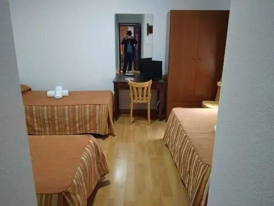 Tek Büyük veya İki Ayrı Yataklı Oda