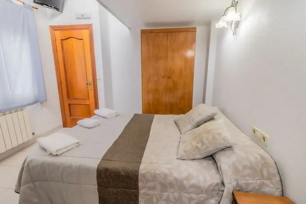 Tek Büyük veya İki Ayrı Yataklı Oda