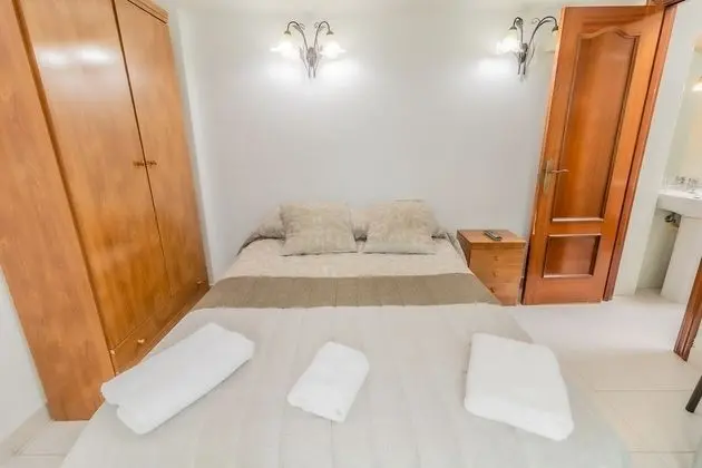 Tek Büyük veya İki Ayrı Yataklı Oda