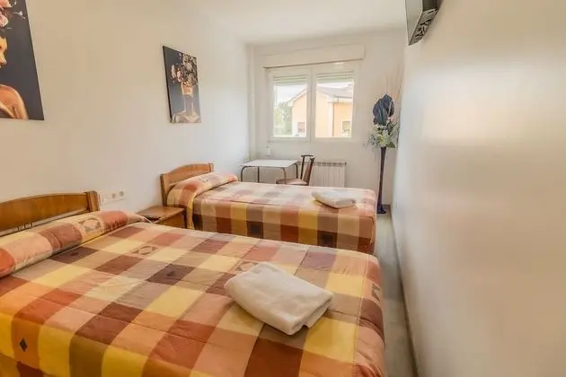 Tek Büyük veya İki Ayrı Yataklı Oda