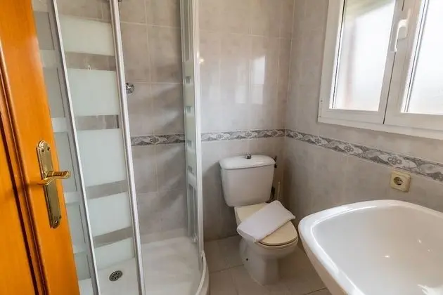 Tek Büyük veya İki Ayrı Yataklı Oda