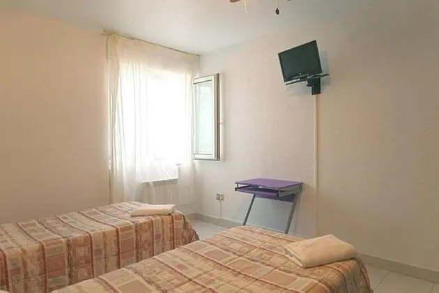 Tek Büyük veya İki Ayrı Yataklı Oda