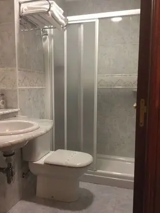 Standard Tek Büyük Yataklı Oda, Banyolu/Duşlu