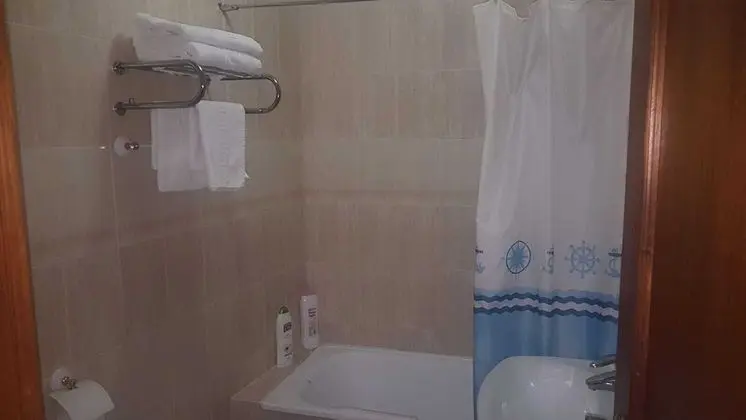 Tek Büyük veya İki Ayrı Yataklı Oda